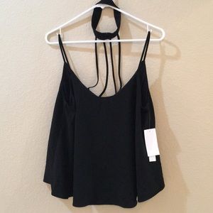 Black around the neck flowy top